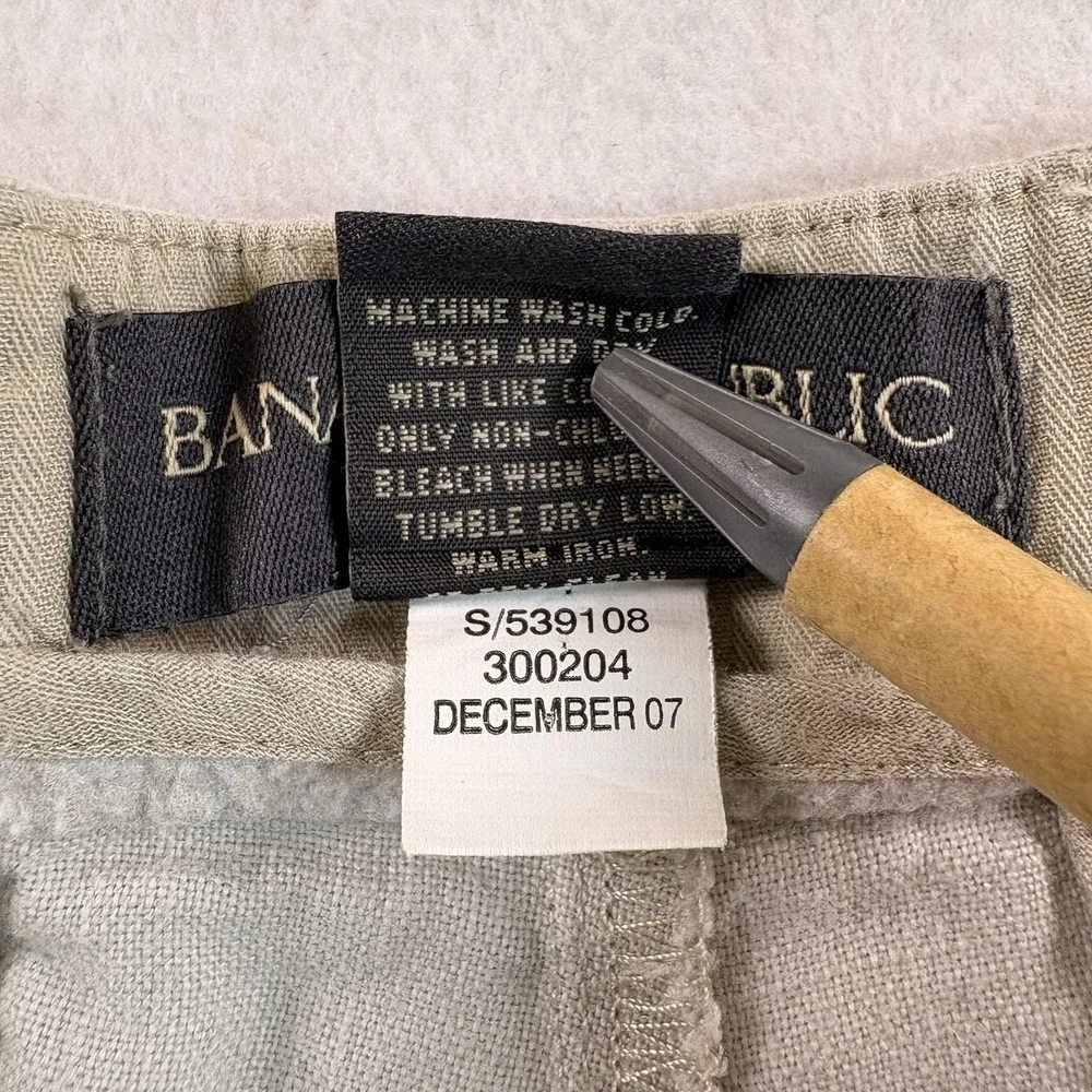 Banana Republic Factory Linen Shorts Mens 36 Beige Flat Front Summer Casual 10